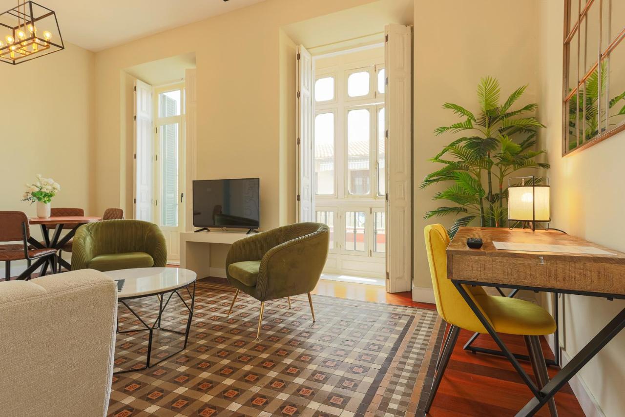 Madeinterranea Apartments Malaga Exterior photo