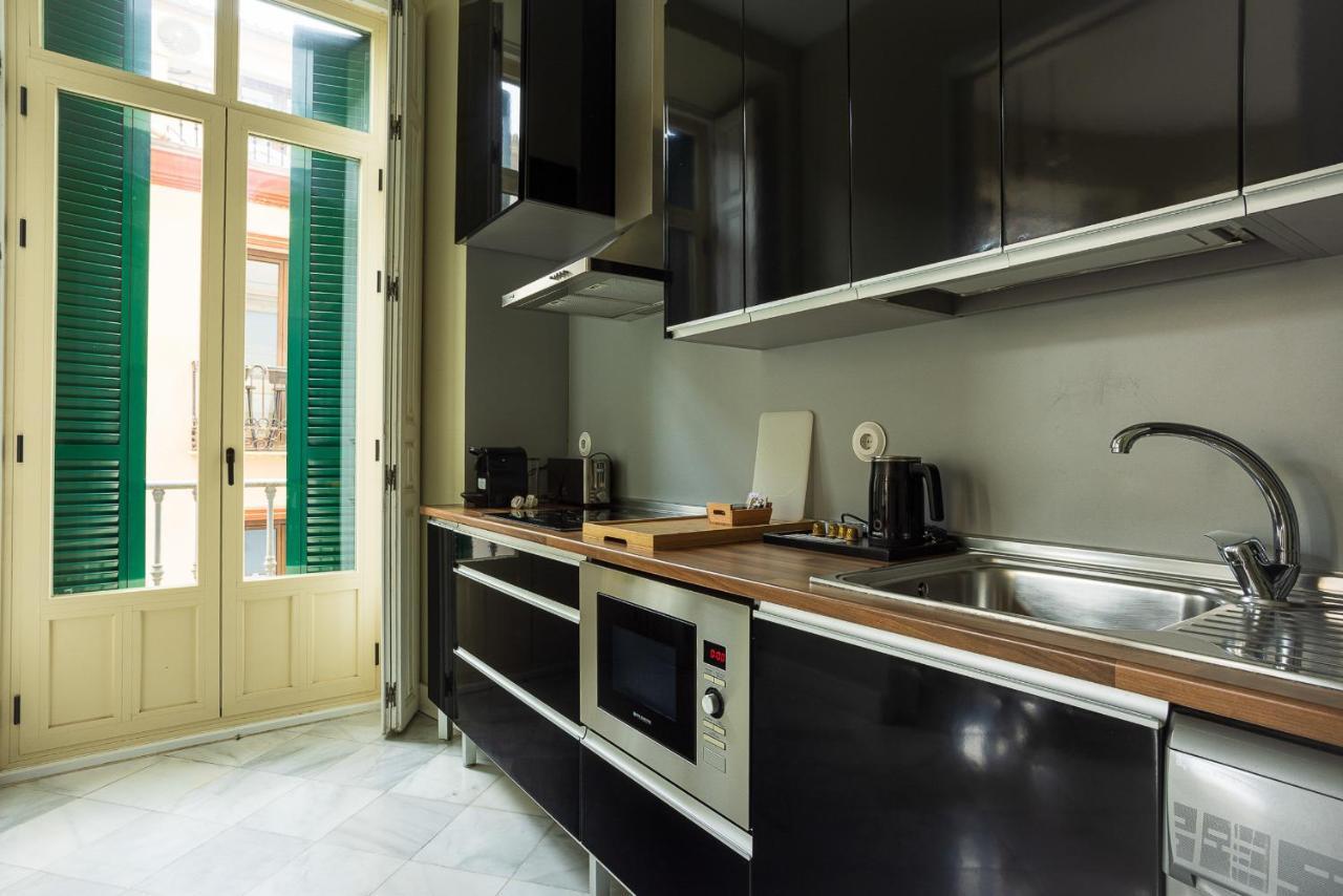 Madeinterranea Apartments Malaga Exterior photo